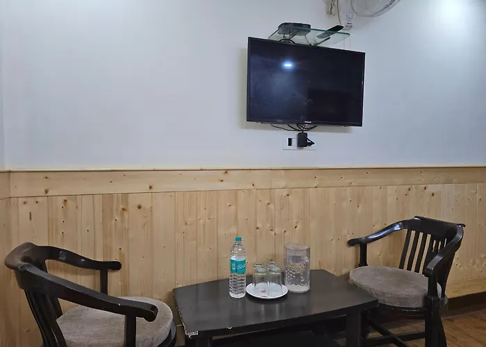 Newlands Homestay Near Mall